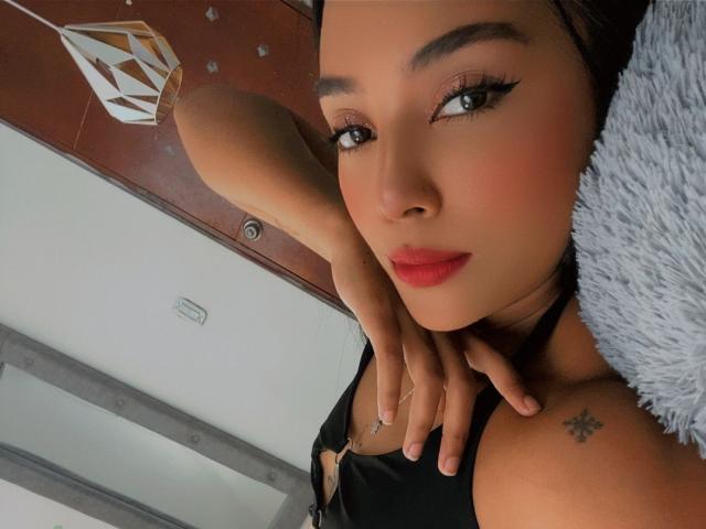 MissCharlotts - Live porn &amp; sex cam - 22900865