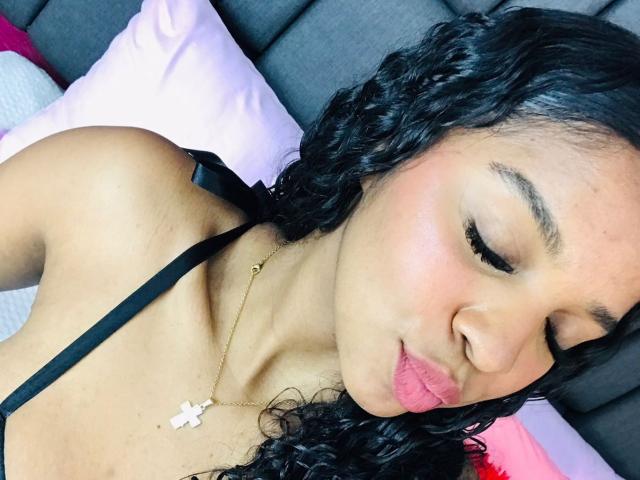 LisaMendez - Live sex cam - 22904673