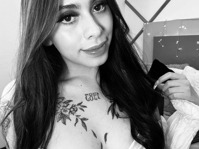 ChanelDeRosee - Live sexe cam - 22905645