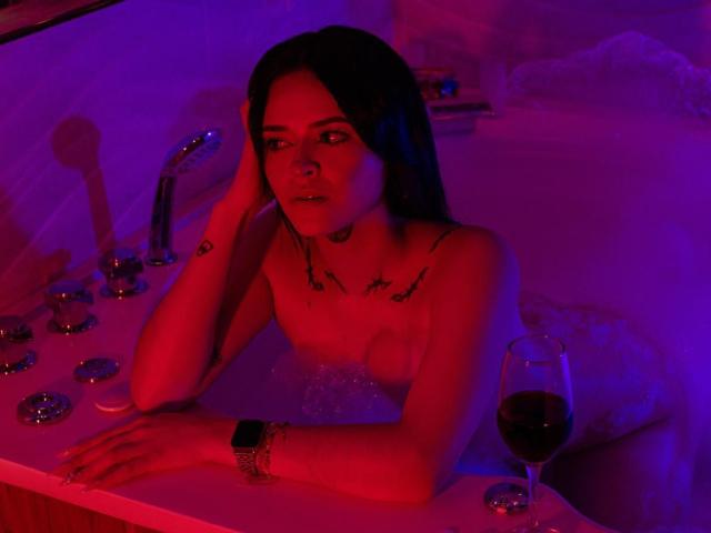 AliceWayne - Live porn &amp; sex cam - 22905917