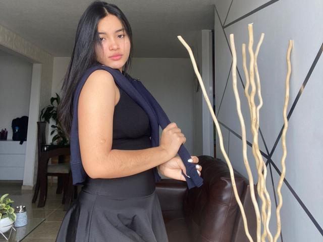 MiiaPalmer - Live sex cam - 22907725