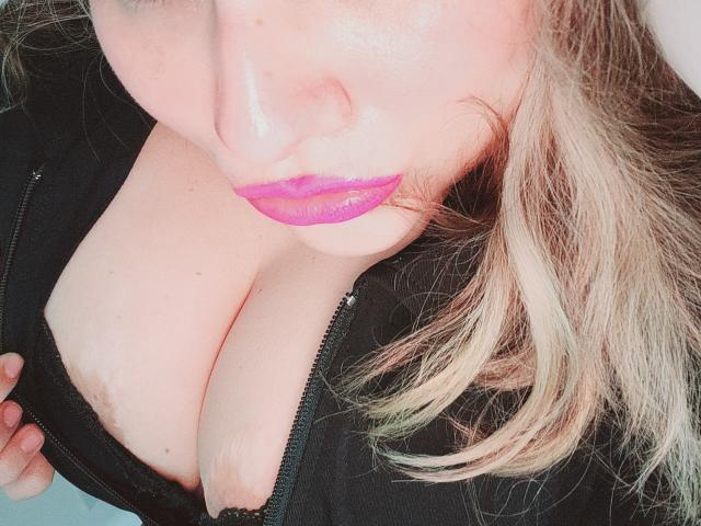 Akkanee - Live sex cam - 22909313