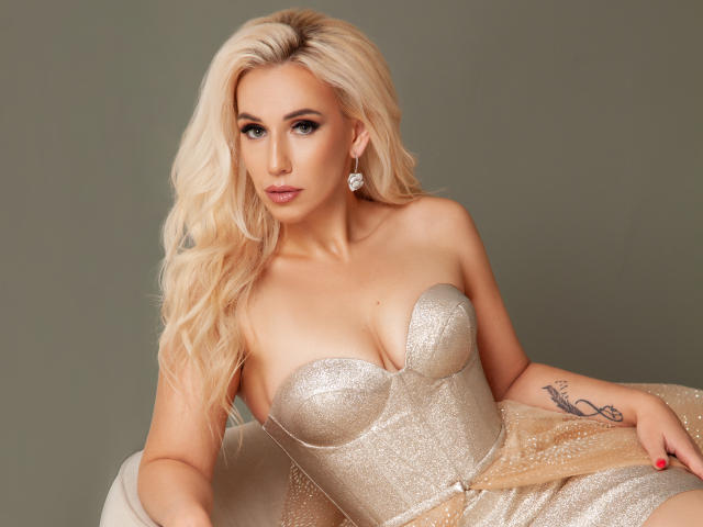 LaCherryPie - Live porn &amp; sex cam - 22910417