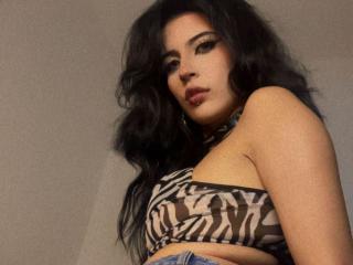 BellaTrixyHot - Live porn &amp; sex cam - 22913221