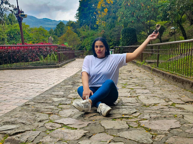 LizaRussell - Live porn &amp; sex cam - 22915301