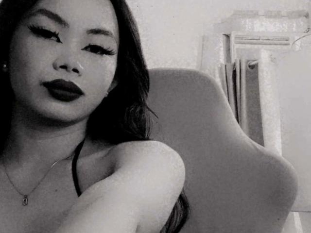 QueenSelfSucker-hot - Live porn &amp; sex cam - 22917757