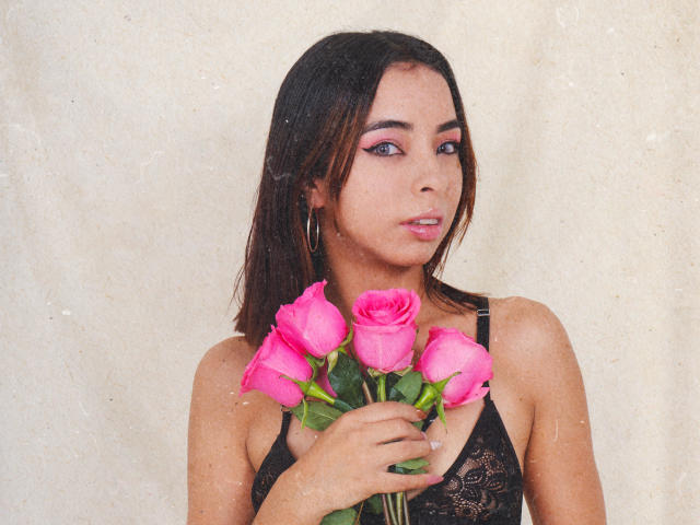 IsabellaLins - ライブポルノ&amp;セックスカム - 22918089