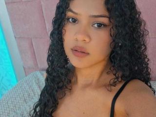 BadraDuquell - Live porn &amp; sex cam - 22919549