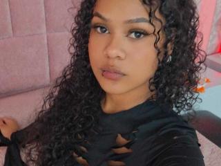 BadraDuquell - Live porn &amp; sex cam - 22919553