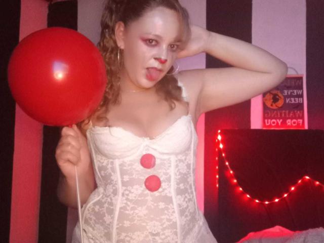 AmandaHotL - Live porn &amp; sex cam - 22923473