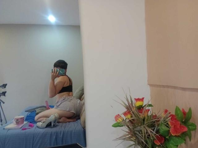 MissTat - Camera khiêu dâm &amp; quyến rũ trực tiếp - 22923977