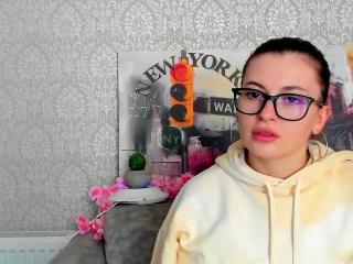 Valeisia - сексуальная веб-камера в реальном времени - 22924013