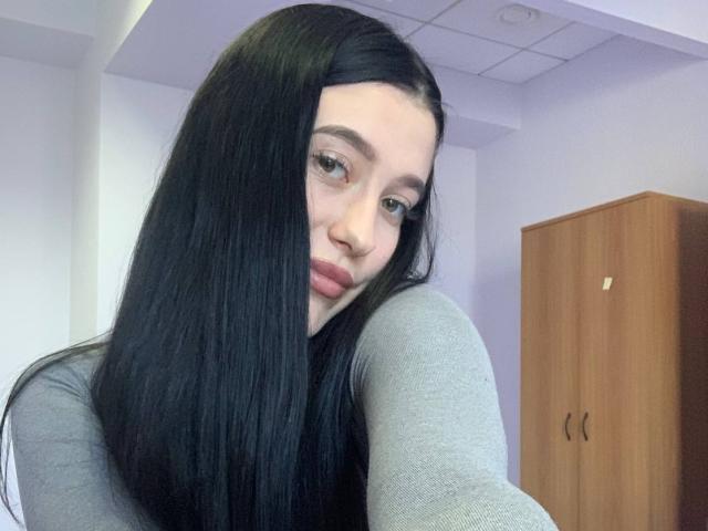 GloriaMisters - Live porn &amp; sex cam - 22924725