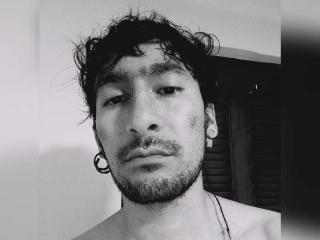 AxelVicius - Live porn &amp; sex cam - 22926057