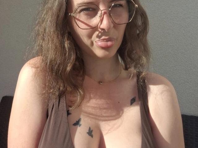 CoralieLaCoquine - Camera khiêu dâm &amp; quyến rũ trực tiếp - 22929893