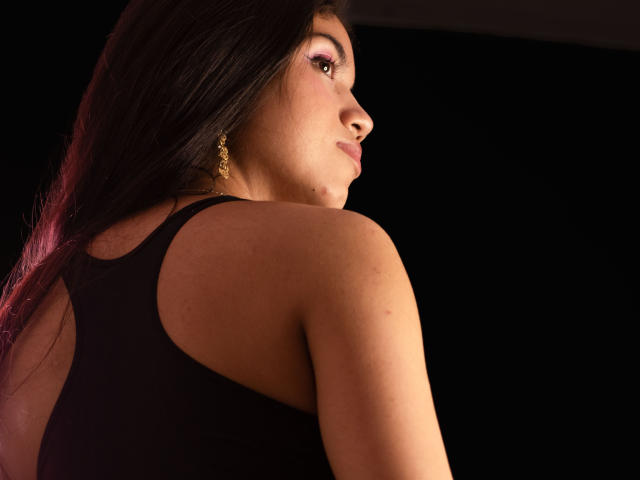 Aiixa69 - Live porn &amp; sex cam - 22934037