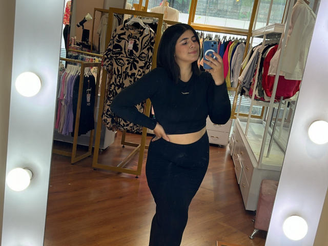 StefaniaFernanda - Live porno og sexkamera - 22935337