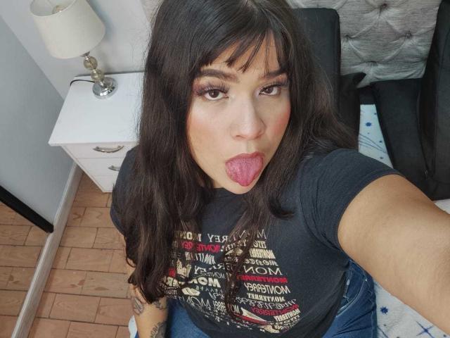 AntonelaPark - Live porn &amp; sex cam - 22937085