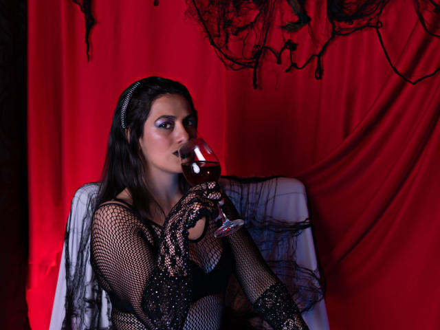 ElizabethVannicelli - Live sex cam - 22940497