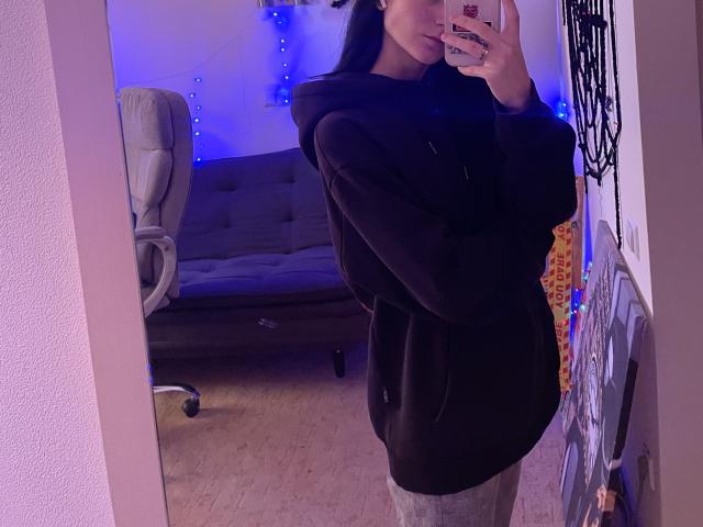 Tetti - сексуальная веб-камера в реальном времени - 22941573