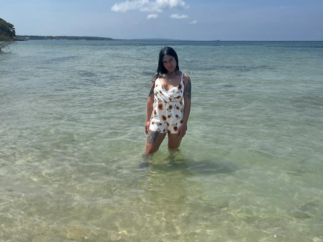 StellaBeckker - Élő pornó és szexkamera - 22948777