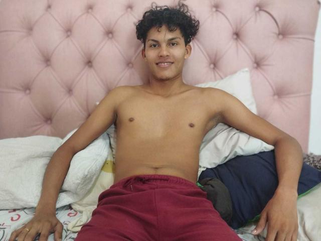 Totonev - Live porn &amp; sex cam - 22951101