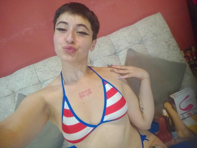 MissTat - Live sex cam - 22953097