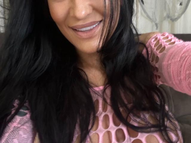 AndraD - Live sex cam - 22953429