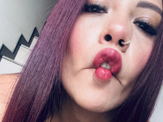 EmilyDurand - Live porn &amp; sex cam - 22955477