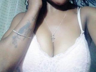 Ariela69 - Live Sex Cam - 22958081