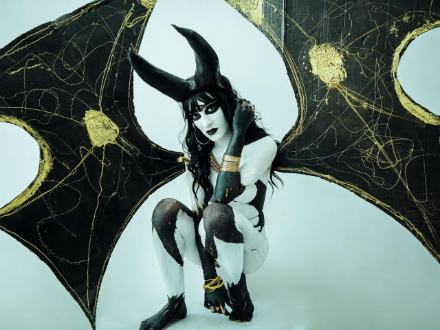 ElyWhitee - Live porn &amp; sex cam - 22959433