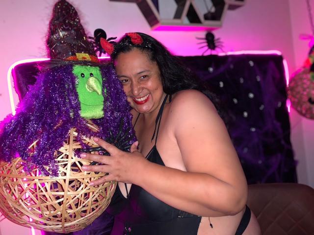 TistMature - Live porn &amp; sex cam - 22959821