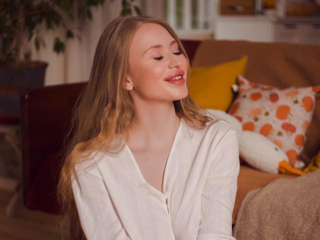 ViolettaSteward - Live porn &amp; sex cam - 22961173