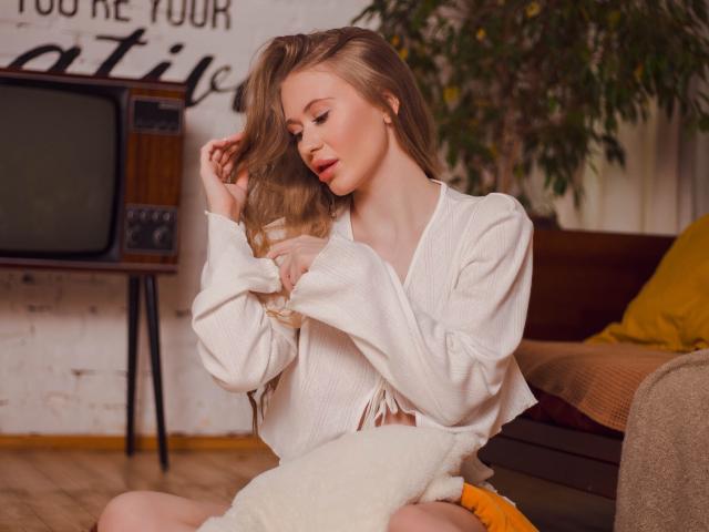 ViolettaSteward - Live porn &amp; sex cam - 22961201