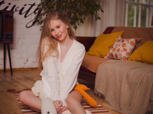 ViolettaSteward - Live porn &amp; sex cam - 22961205