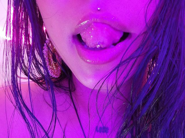 ElizabethMjs - Live porn &amp; sex cam - 22962085