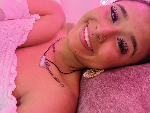 ElizabethMjs - Camera khiêu dâm &amp; quyến rũ trực tiếp - 22962089