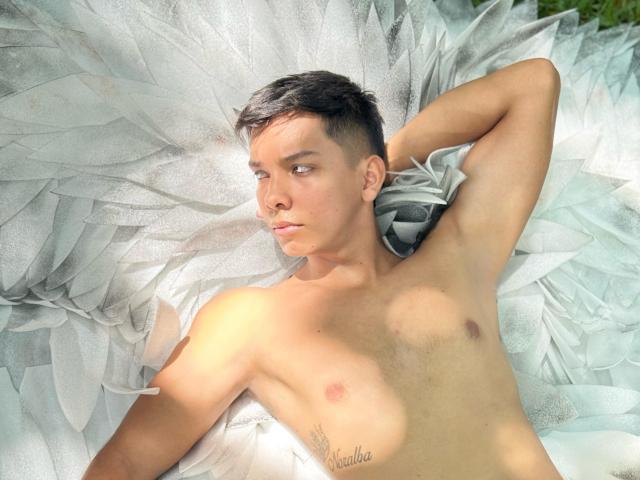 EdwinBlaze - Live porn &amp; sex cam - 22963177