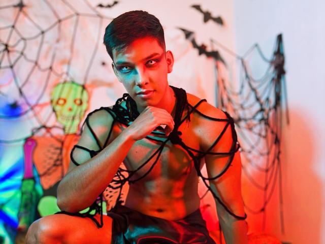EdwinBlaze - Live sex cam - 22963185