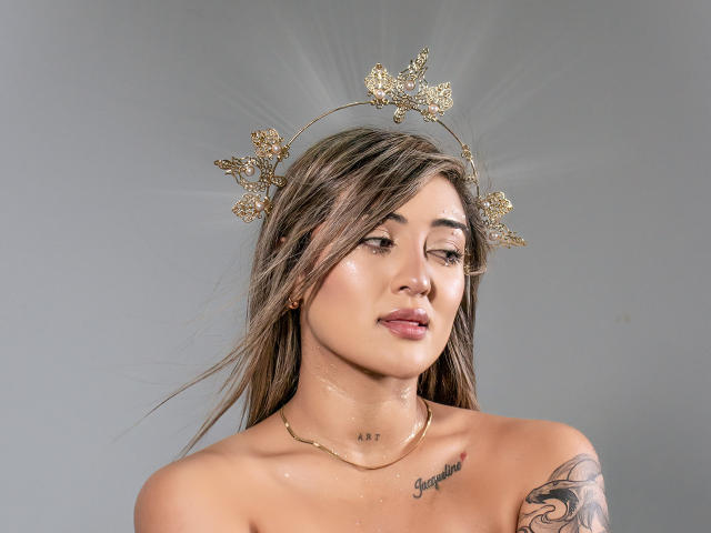 MaeCollins - Élő pornó és szexkamera - 22963729