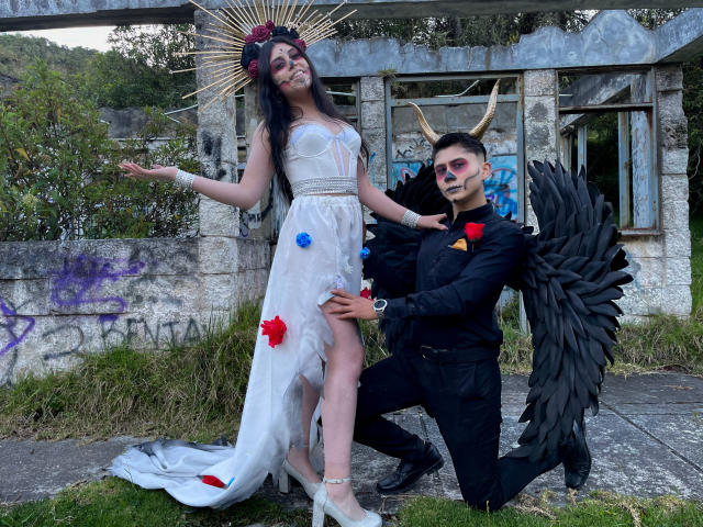 NoahAndRose - Live porn &amp; sex cam - 22964381