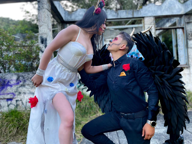 NoahAndRose - Live sex cam - 22964385