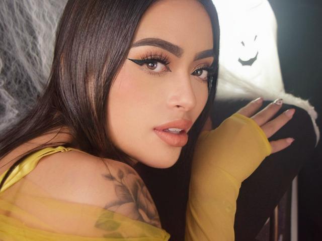 AntonellaLayton - Live porno og sexkamera - 22966705