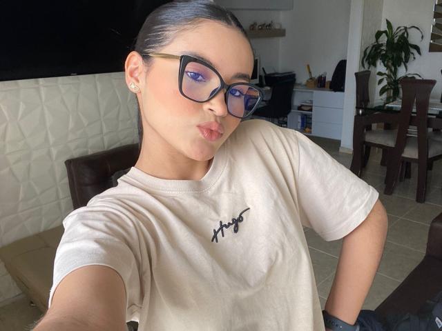 MiiaPalmer - Live porn &amp; sex cam - 22966737