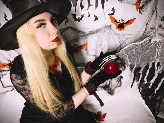 BeatriceFly - Live Sex Cam - 22970449