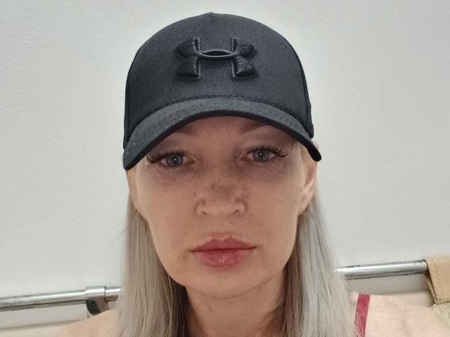 IanaO - Live porn &amp; sex cam - 22971945