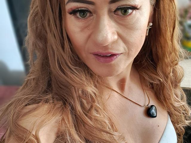 Maghenta - Live porn &amp; sex cam - 22972813