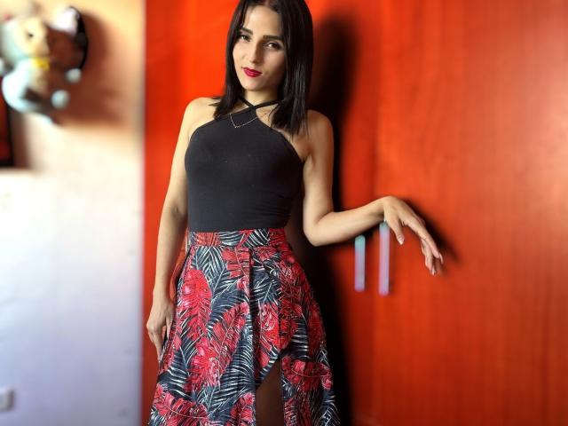 LarizaGuzman - Live sex cam - 22976289