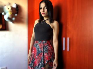 LarizaGuzman - Live porn &amp; sex cam - 22976293