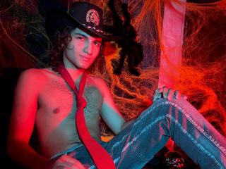JeronimoMills - Live porn &amp; sex cam - 22978241